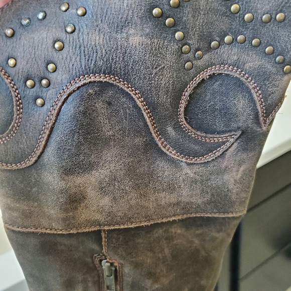 Dan Post Distressed Leather Square Toe Studded Boots Size 7.5 Style 3296 - Picture 12 of 13